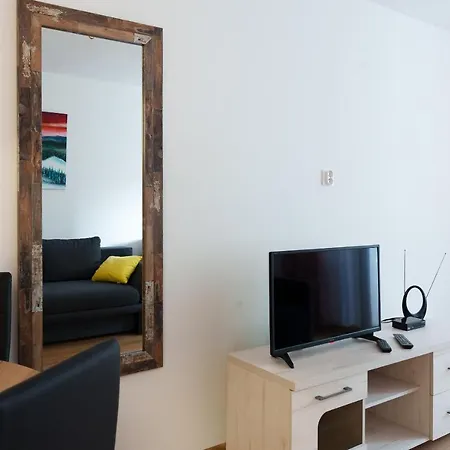 Pod Swierkiem - Pet Friendly - 2 Osobne Dla Max 5 Osob - Space Апартаменты Еленя-Гура