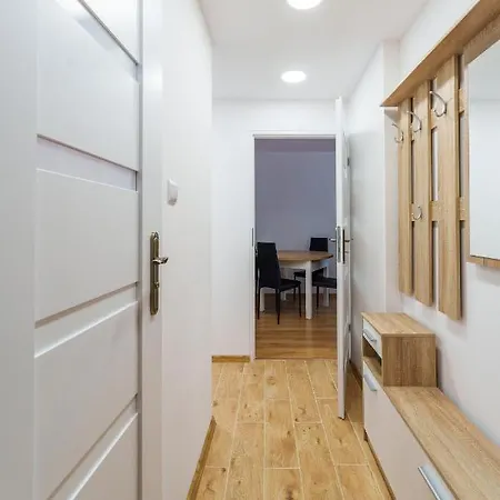 Pod Swierkiem - Pet Friendly - 2 Osobne Dla Max 5 Osob - Space Apartment *