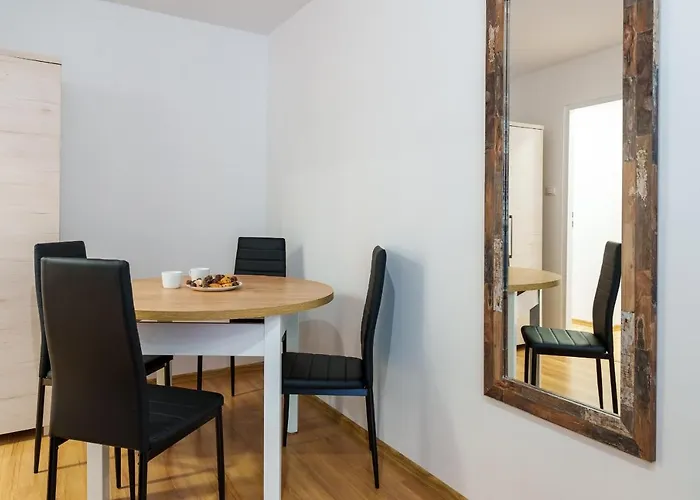 Pod Swierkiem - Pet Friendly - 2 Osobne Dla Max 5 Osob - Space Apartment Jelenia Góra